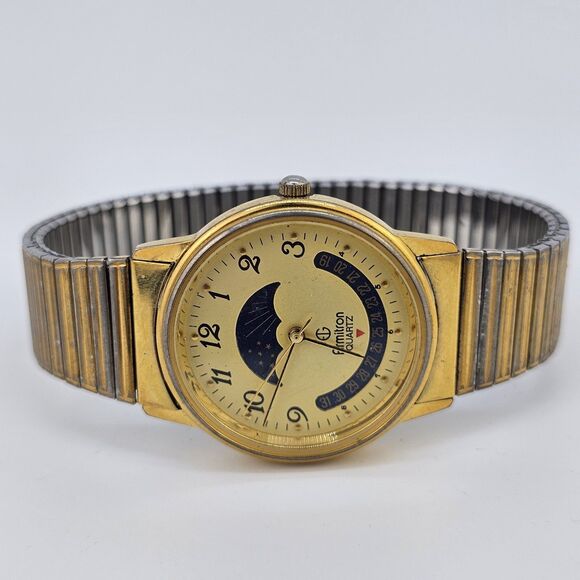 VTG Armitron Moon Phase Watch 32MM NOT WORKING CORRECTLY SELLING FOR PARTS AS IS - Picture 4 of 12